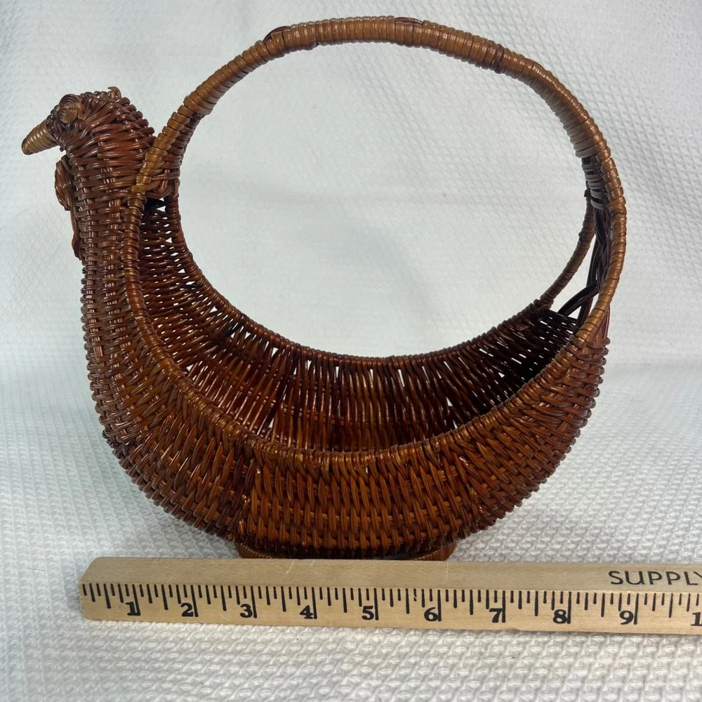 Vintage Woven Wicker Chicken Hen Egg Basket Dark Brown Farmhouse Decor 9 inch